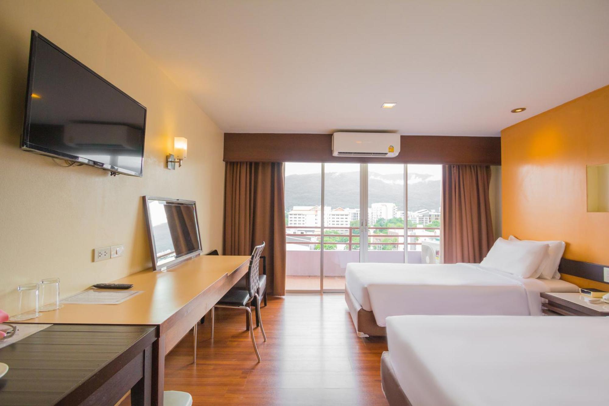 Mayflower Grande Hotel Chiang Mai Extérieur photo