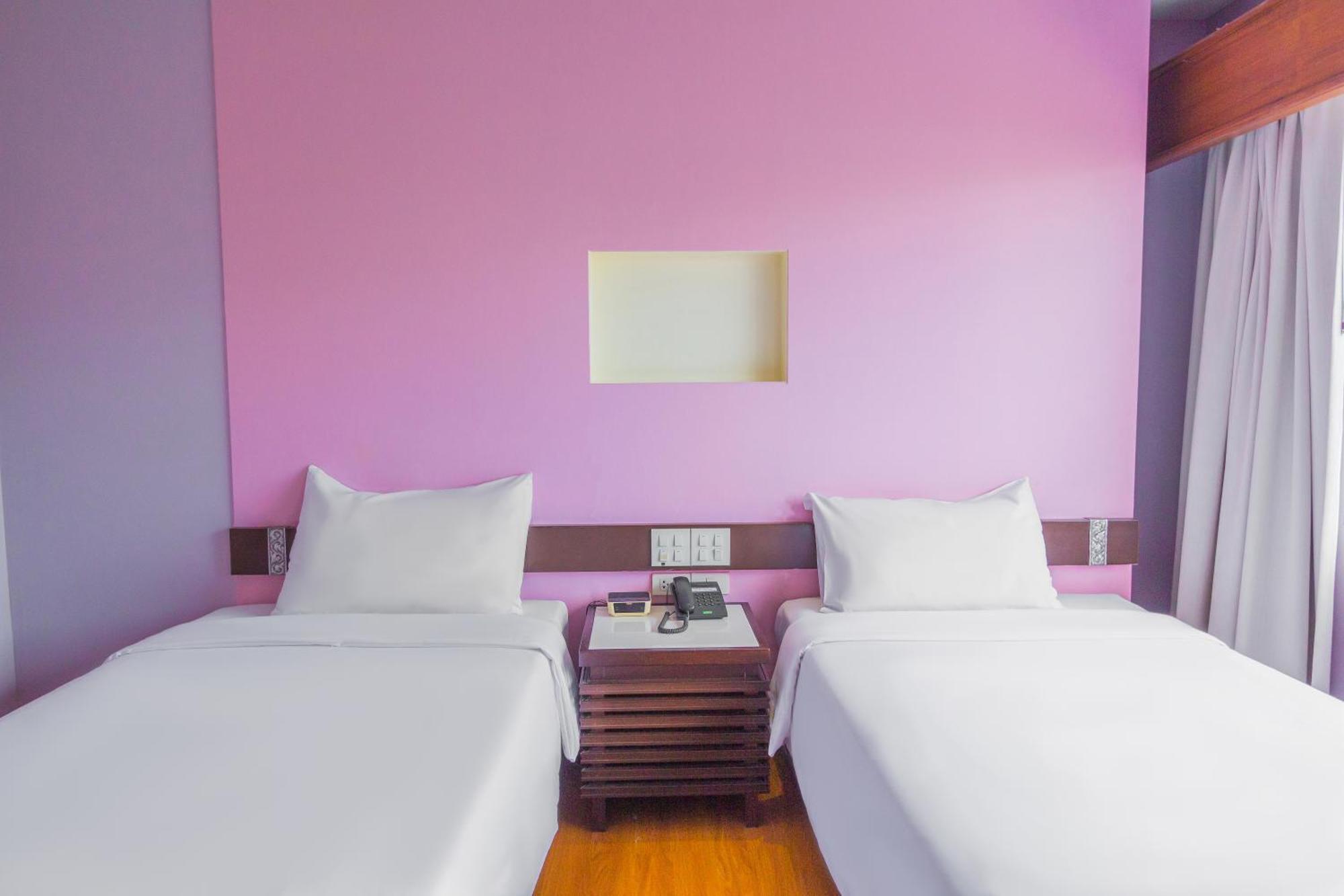 Mayflower Grande Hotel Chiang Mai Extérieur photo