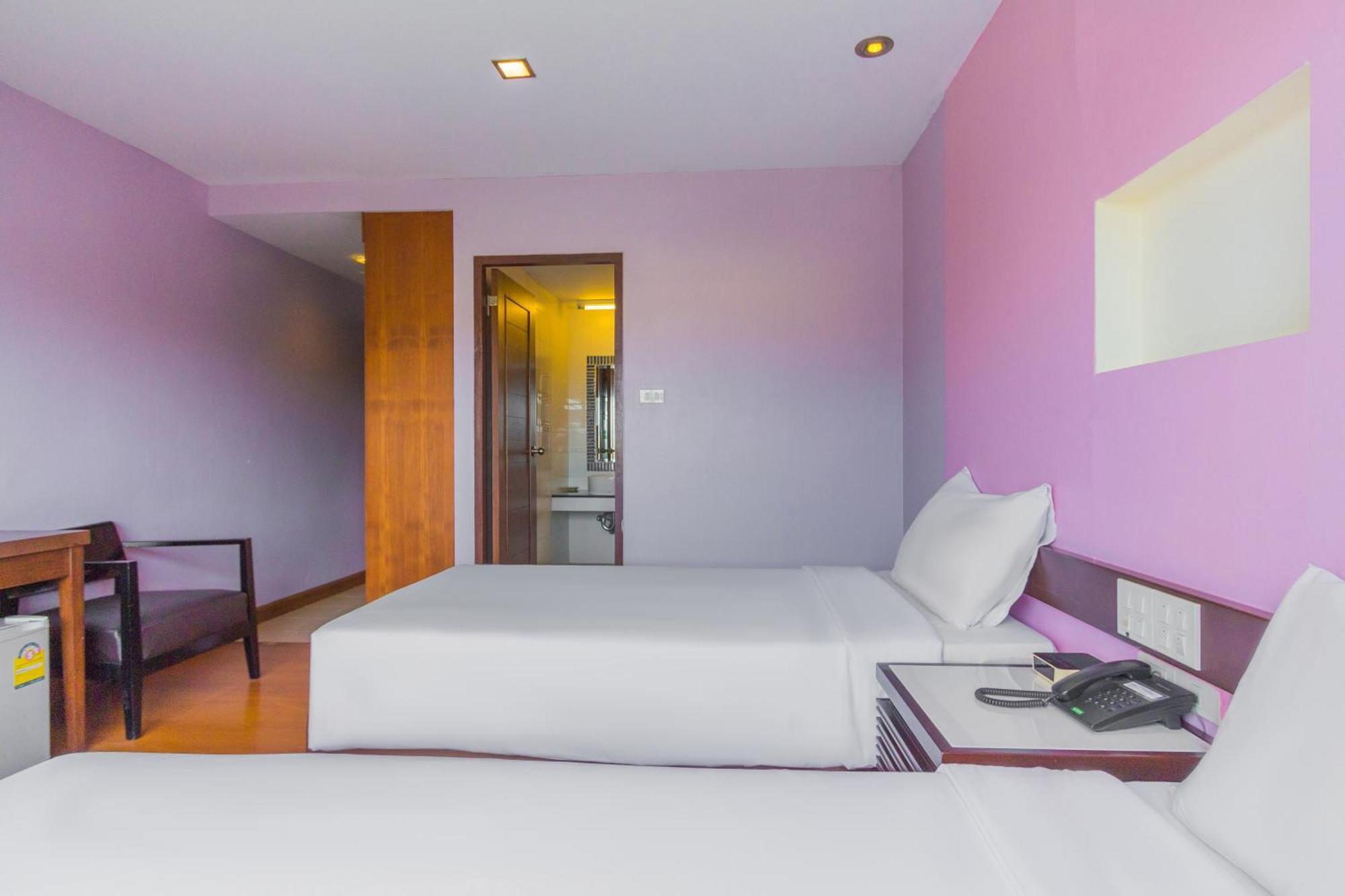 Mayflower Grande Hotel Chiang Mai Extérieur photo
